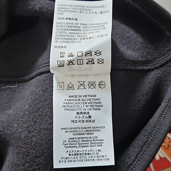 Arc'teryx Black Half-Zip Pullover - Picture 8 of 9